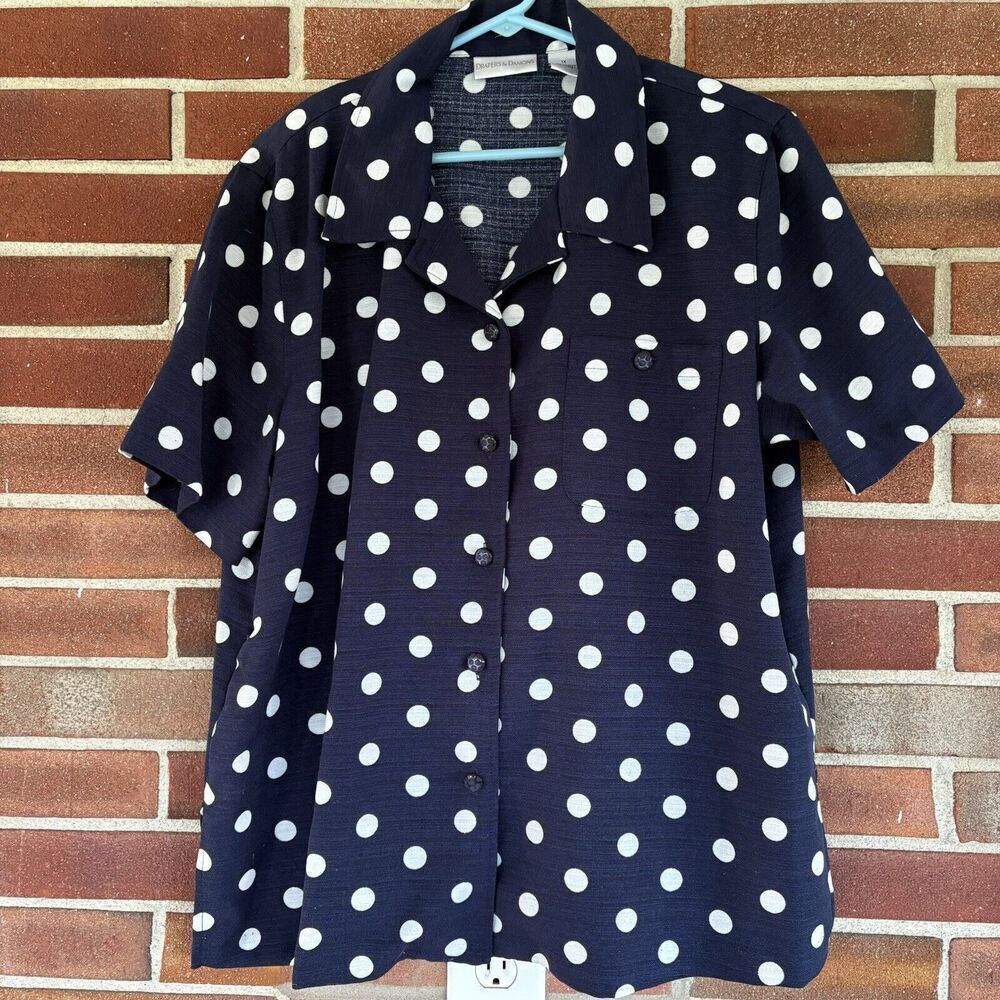 Draper’s & Damon’s Blue White Polka Dot Short Sleeve Blouse Women’s 1X A1640